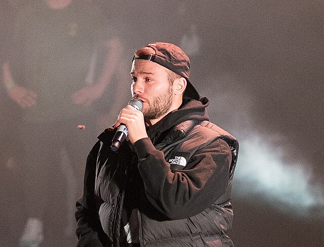 Где сейчас Макс Корж в 2025? Куда делся и пропал?