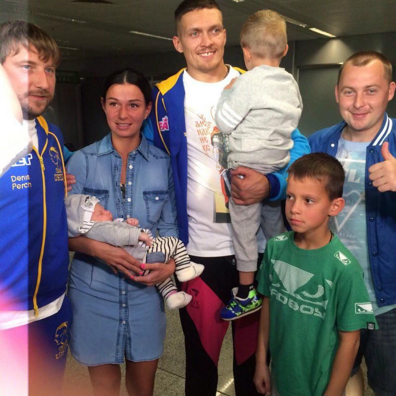 Скільки Дітей У Усика: подробиці про особисте життя чемпіона