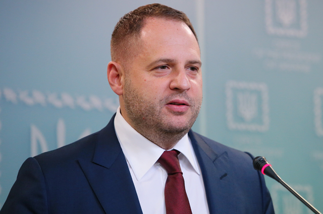 Андрей Ермак: национальность, родители и ключевые моменты биографии
