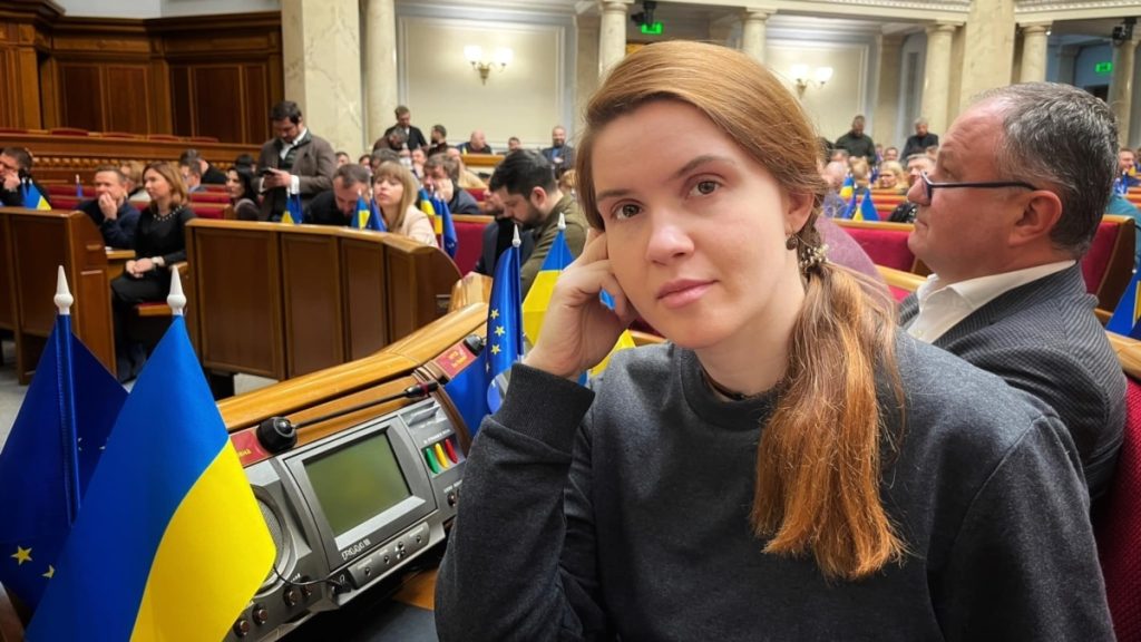 Мар'Яна Безугла: личная жизнь, карьера и важные этапы биографии