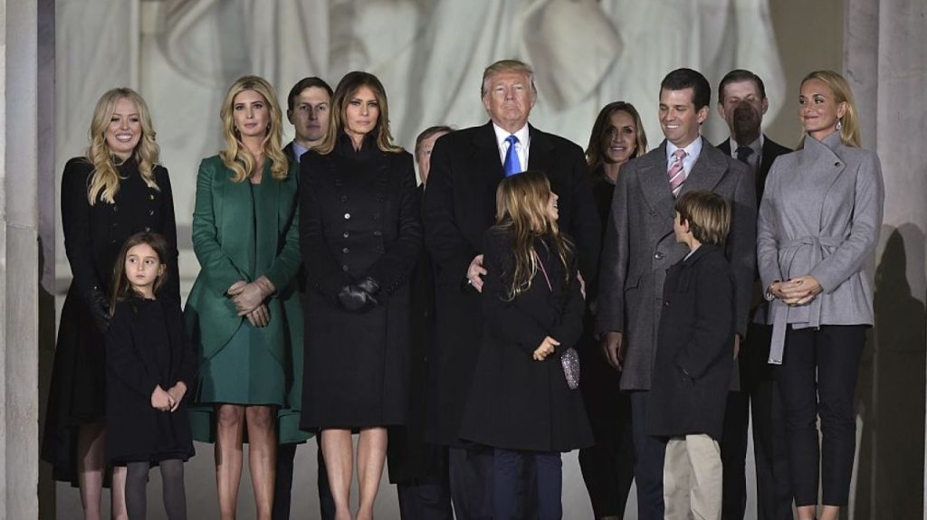 Дети Трампа: Иванка, Дональд-младший, Эрик, Тиффани и Баррон