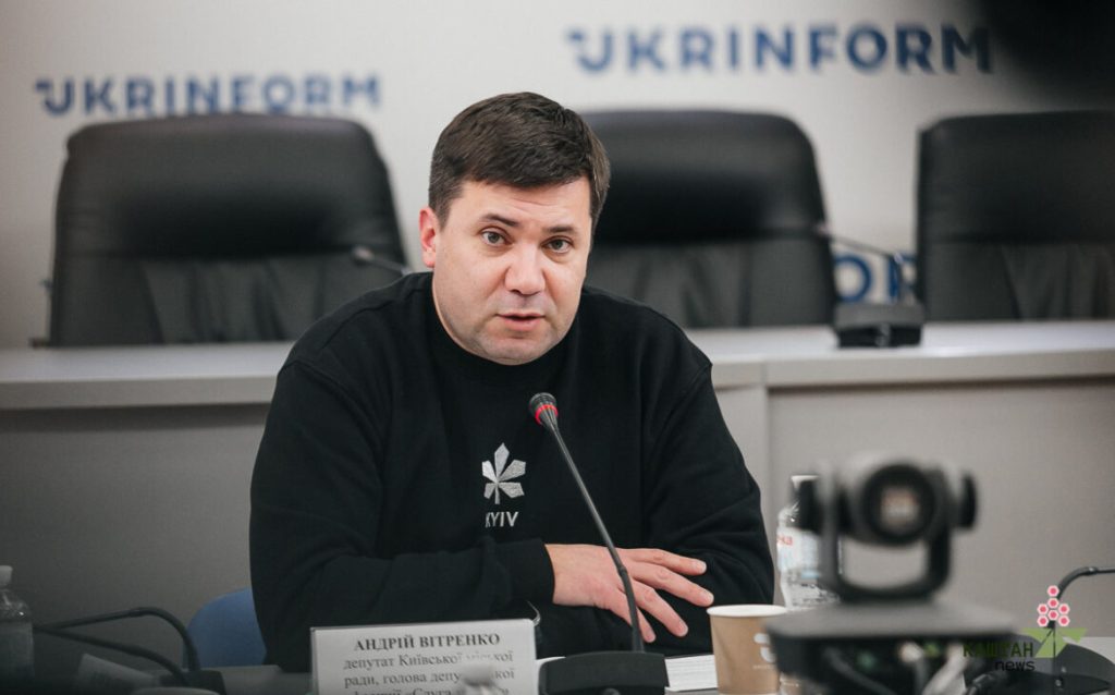 Андрій Вітренко Батьки: биография, личная жизнь и карьерный путь