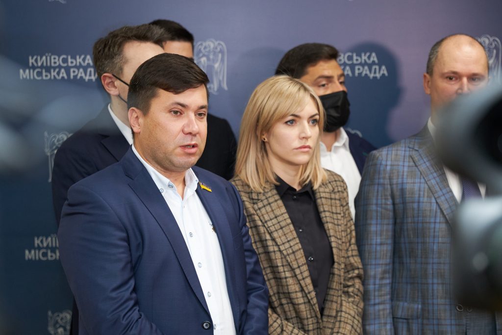 Андрій Вітренко Батьки: биография, личная жизнь и карьерный путь